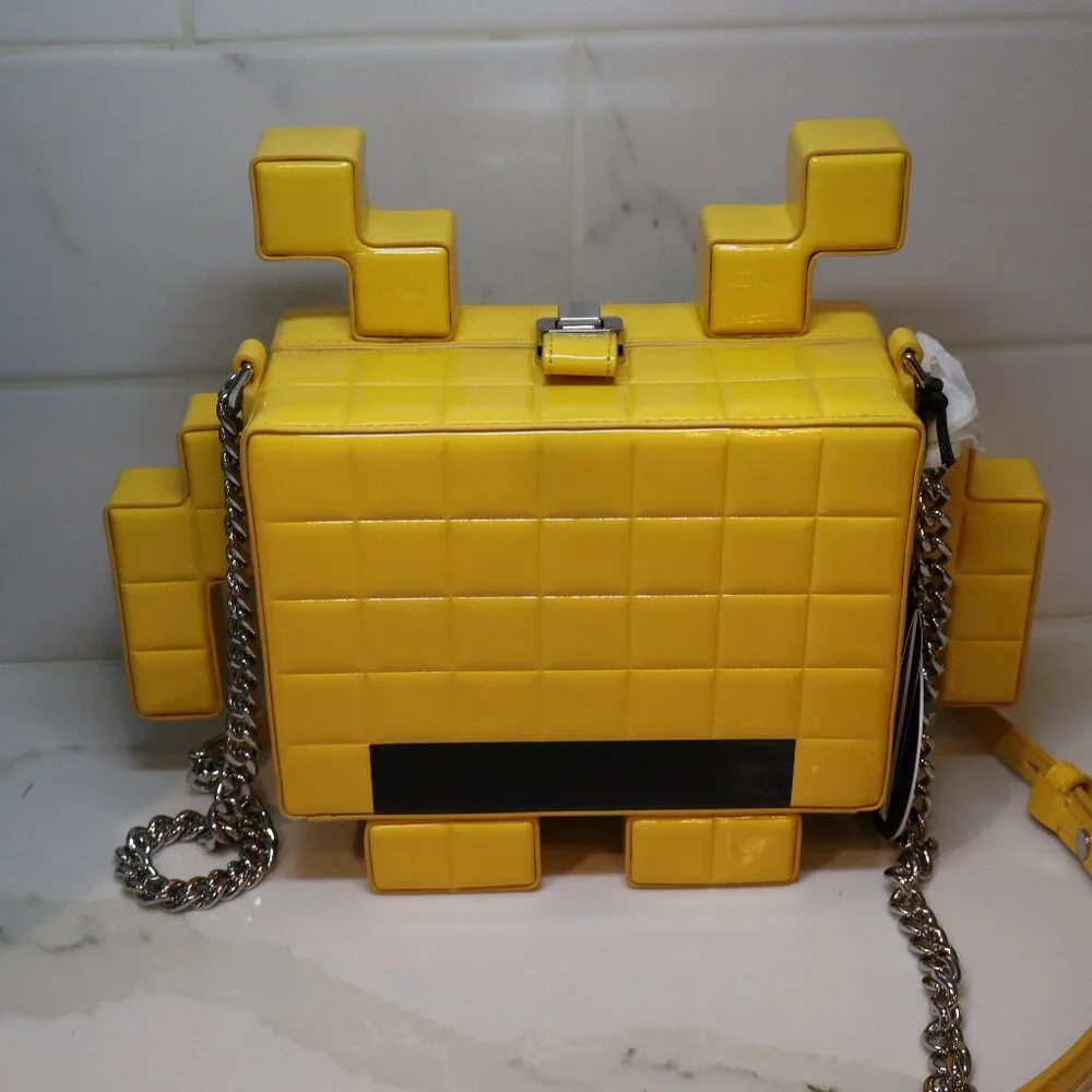 NWT Space Invaders 👾 Kate Spade New York Patent 3d Alien Crossbody NWT👾👾👾👾